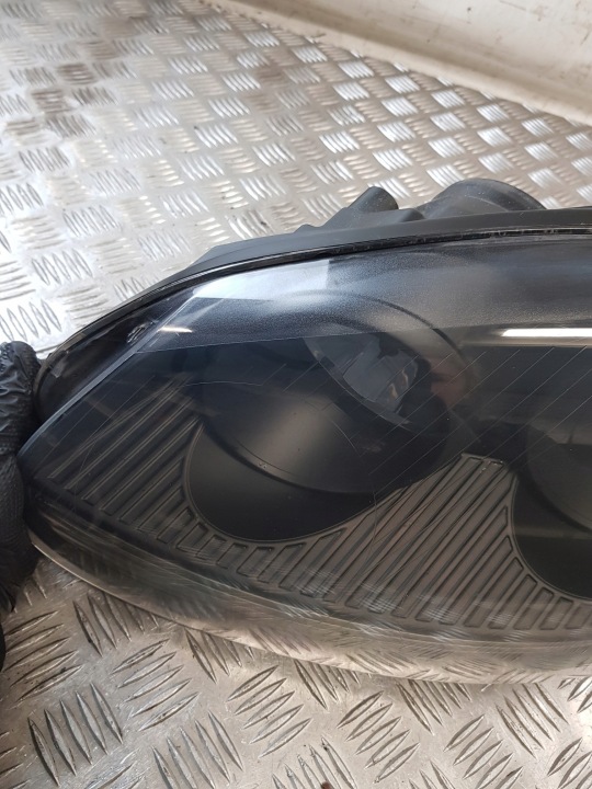 PHARE GAUCHE AVANT 1EG24700701 VW GOLF V 04R EUROPE