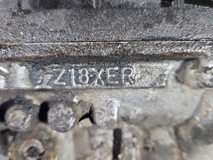 CULASSE ARBRES OPEL ZAFIRA B Z18XER 55353286 1.8 B 16V
