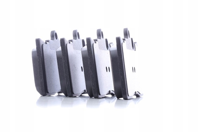 KIT VERS ÉCHANGES PLAQUETTES FREINS STARK SKBP-0011282 AVANT VERS TOYOTA