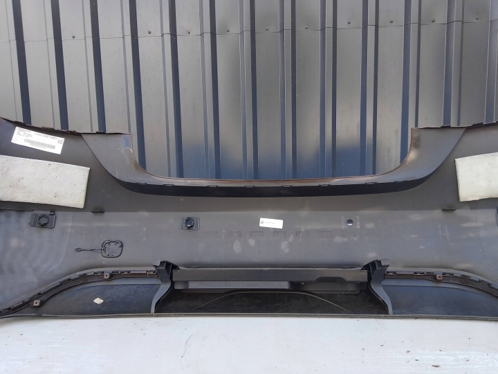 MERCEDES A CLASSE W176 PARE-CHOCS ARRIÈRE A1768850000