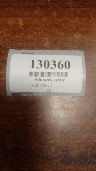 AUDI A6 C5 PETIT MOTEUR VITRES DROIT AVANT 0130821774