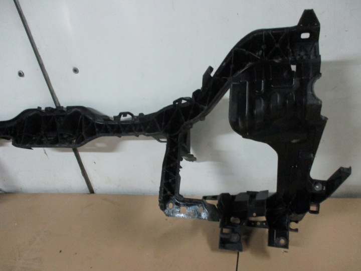 RENFORCEMENT COURROIE AVANT MERCEDES A CLASSE DANS 169 A1696220228 2004-2008R
