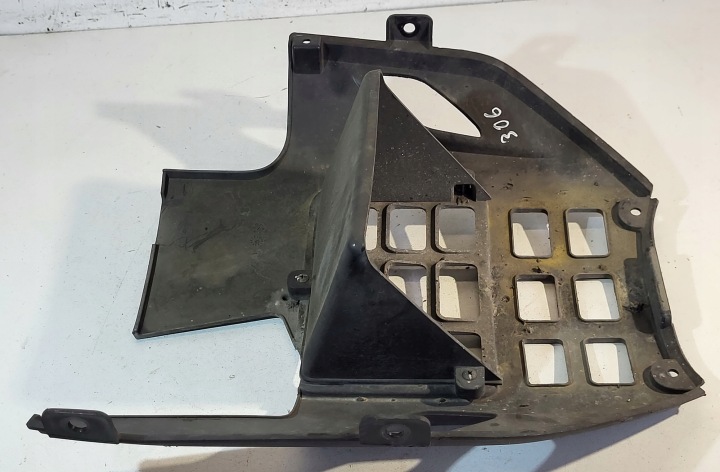 PRISE PROTECTION INFÉRIEURE MOTEUR 50613-LGC6-E00-N1R KYMCO AK 550 2017-2021R
