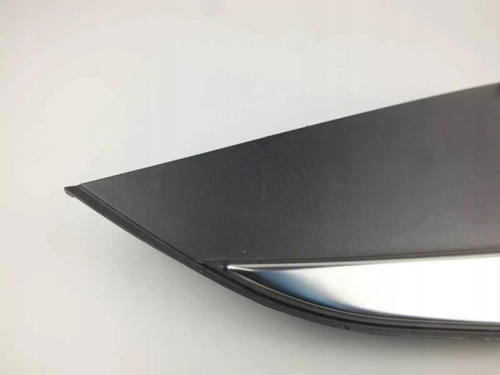 AUTRE PIÈCE CARROSSERIE HYUNDAI IONIQ 87820G2100