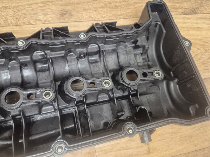 BMW E90 F30 F32 F10 F15 F01 2.5D 3.0D N57 COUVERCLE DE SOUPAPES CULASSES 7823181