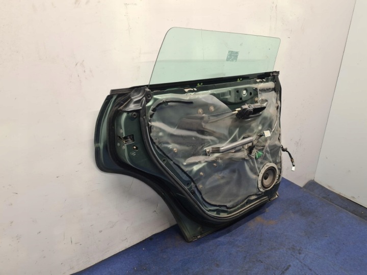 SUBARU FORESTER II LIFT PORTES ARRIÈRE GAUCHE 6B4