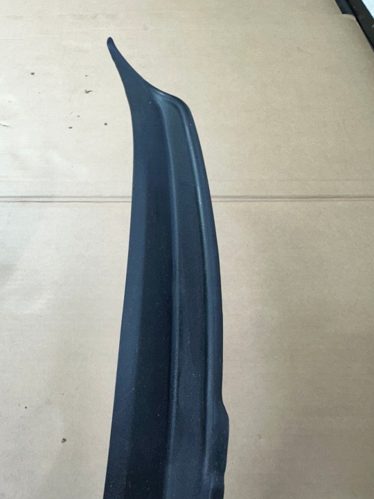 BAGUETTES COUVERCLES DE COFFRE MOULURE DROITE GAUCHE SPLYW MERCEDES C W205 DES BERLINE