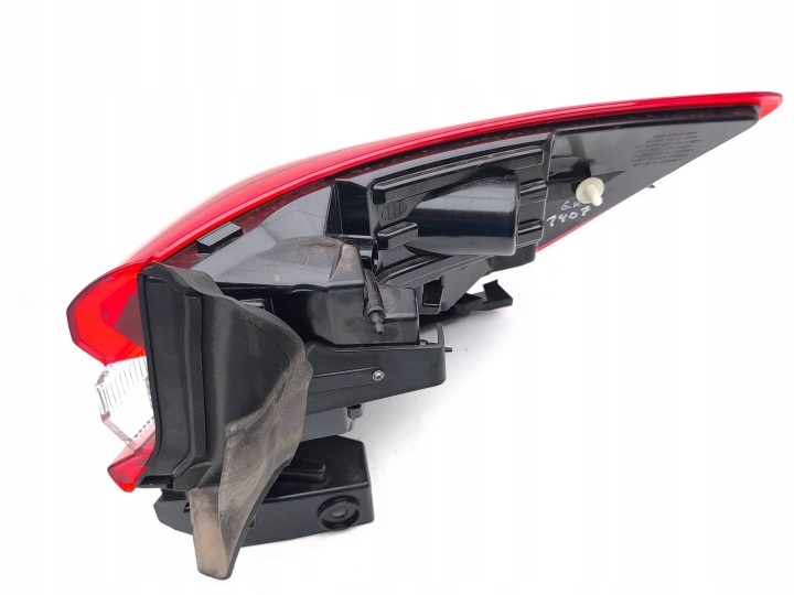FORD KUGA III 2025 PHARE ARRIÈRE PV4B13405AE