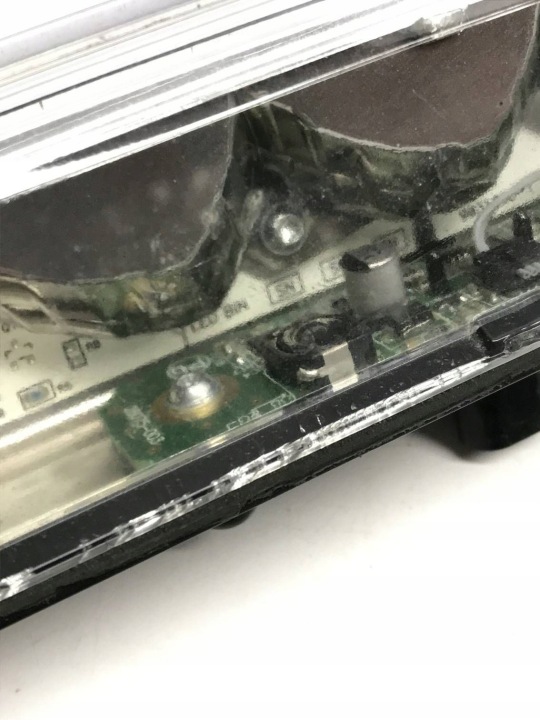 MERCEDES-BENZ GL X164 2007 GAUCHE PHARE LED VERS CONDUITE DIURNE A1649060351