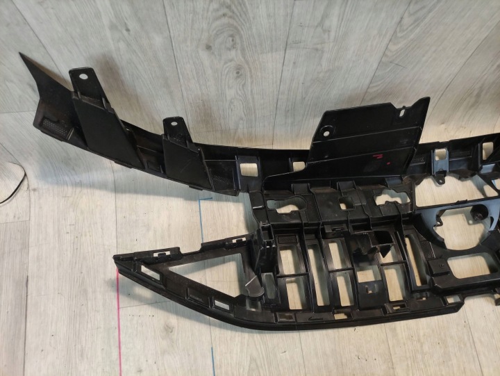 VW ID4 ID.4 RENFORCEMENT CHÂSSIS GRILLE DE RADIATEUR PARE-CHOCS AVANT 11A807231