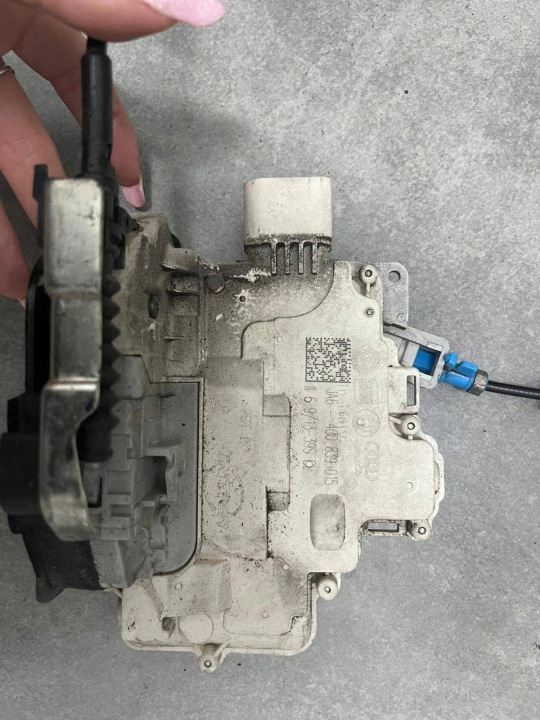SERRURE VERROU PORTES GAUCHE ARRIÈRE ARRIÈRE AUDI A6 C7 4G 4G0839015 J132