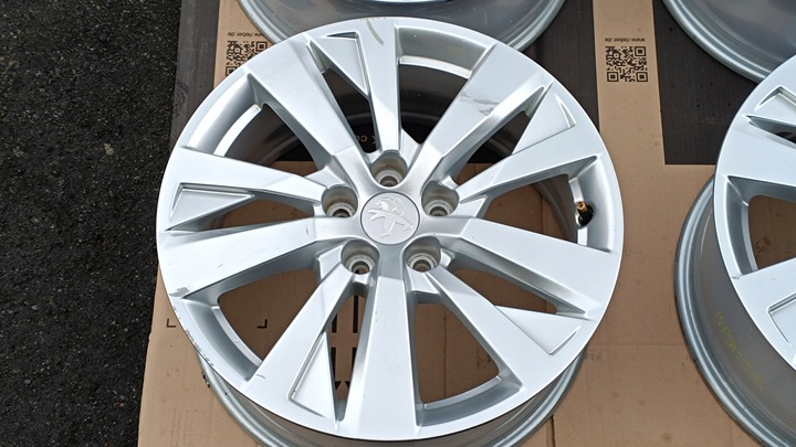 LLANTAS DE ALUMINIO PEUGEOT 3008 5008 308 7.0X17 ET42 5X108 