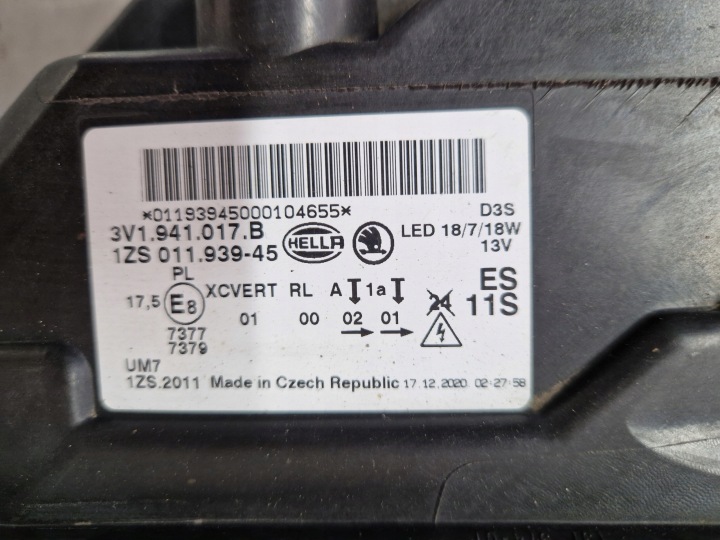 PHARE GAUCHE AVANT SKODA SUPERB III 3 XÉNON LED 3V1941017B POUCES