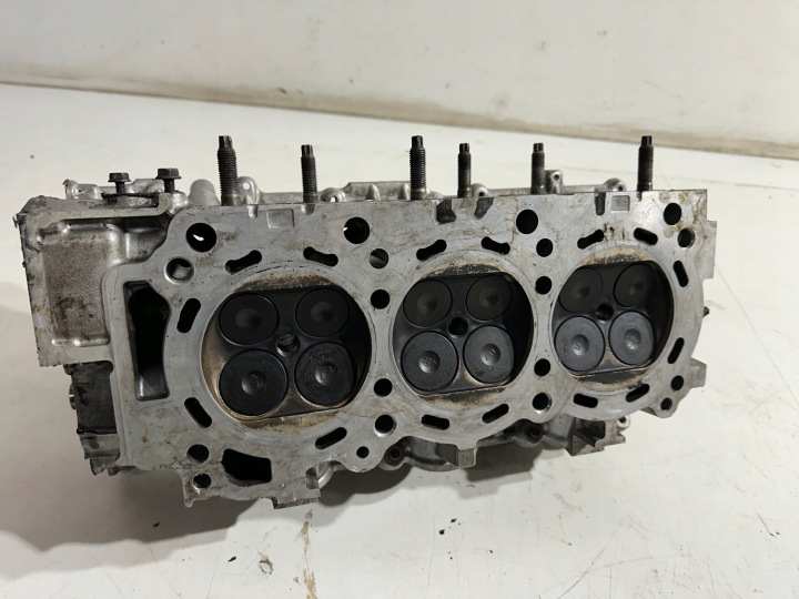 CULASSE GAUCHE ARBRES NISSAN 350Z INFINITI 3.5 V6 VQ35DE