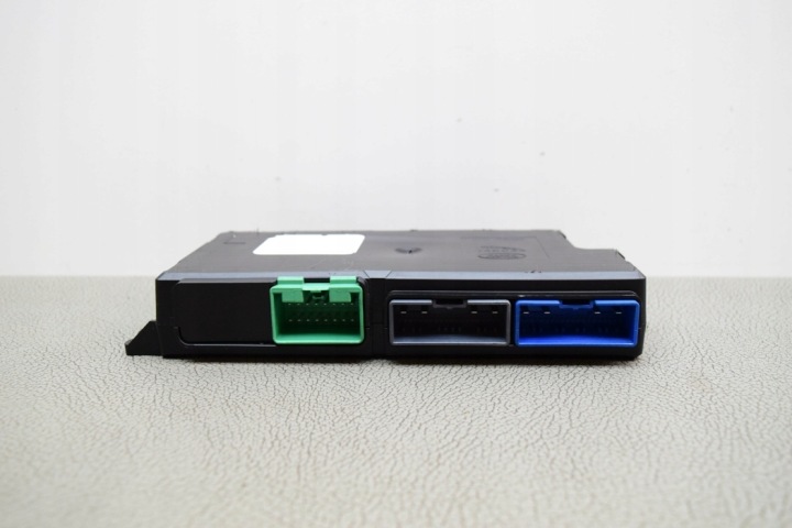 MODULE PRZEDNIEDO GAUCHE SIÈGES JAGUAR F-PACE (X761) HY3214D600BB 2.0L