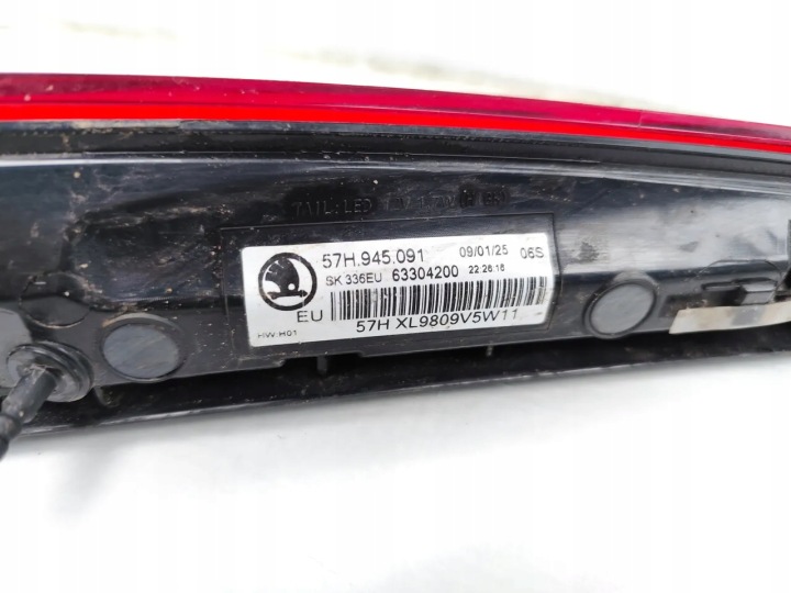 SKODA KODIAQ TROISIÈME LANTERNE STOP 2025 SUV 4/5DR 57H945091 63304200 (25-25)