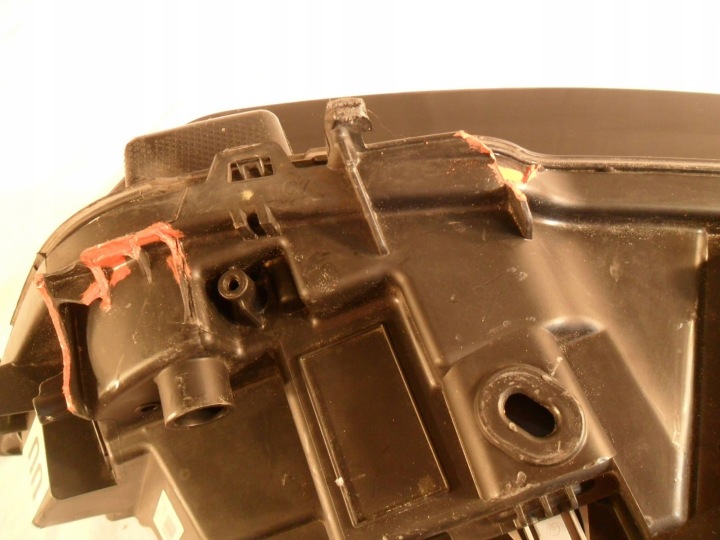 PROJECTEUR AVANT CÔTÉ GAUCHE RENAULT KOLEOS II 260607971R