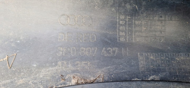 AUDI A3 8P LIFT 08- PARE-CHOCS AVANT AVANT SANS DZIUR 8P0807437H