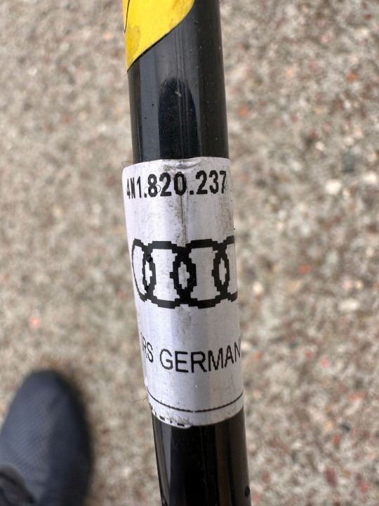 AUDI A8 D5 2019 ATOMIZER PERFUM 2 CV INSERTS CANAL TUYAU AIR ENSEMBLE