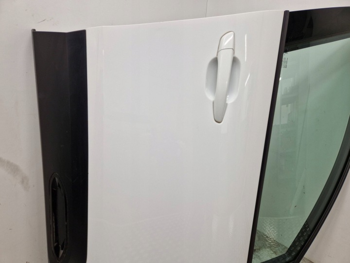 PORTES AVANT CÔTÉ DROITE CITROEN C4 III E-C4