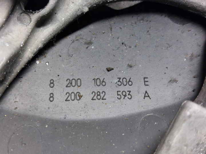 КЕРМО ПОДУШКА RENAULT SCENIC II 8200106306E 8200130497B