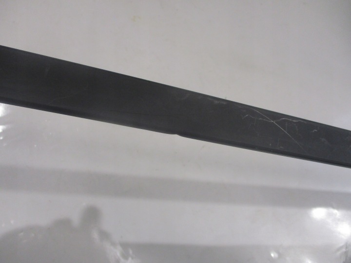 MOULURE PARE-BRISE AVANT AVANT GAUCHE GAUCHE CITROEN C-CROSSER 7400A053