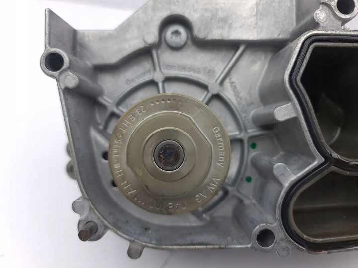 SKODA OCTAVIA MK4 2024 POMPE À EAU