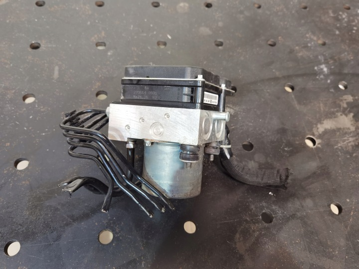 JAGUAR XF X250 POMPE ABS DE FREIN BOSCH