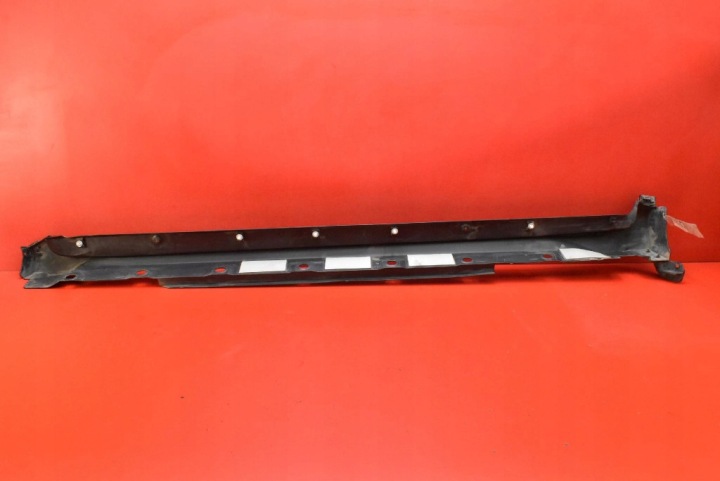 REVÊTEMENT SEUIL DROITE NOIRE 75851-F4010 TOYOTA C-HR 1 I LIFT 19-21