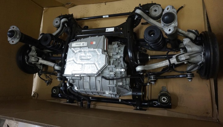 AXE POUTRE ARRIÈRE COMPLÈTE MOTEUR ÉLECTRIQUE VW ID4 ID5 ID7 EDFA 11A500025
