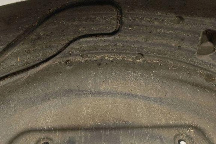 PASSAGE DE ROUE DROIT ARRIÈRE PEUGEOT 308 II 9813500780 1.6L 2021