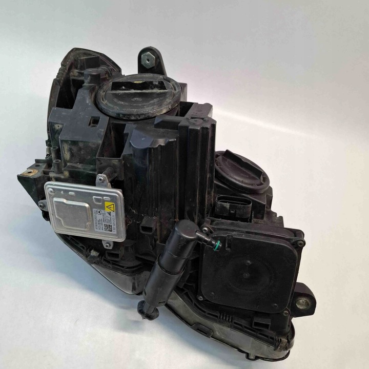2012 MERCEDES-BENZ C W204 PROJECTEUR A1669002800