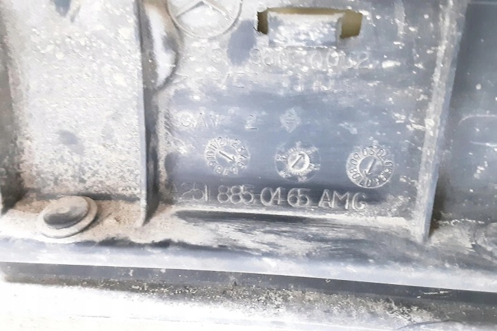 PARE-CHOCS ARRIÈRE MERCEDES-BENZ R (W251, V251) A2518850465 3.2L DIESEL 165KW