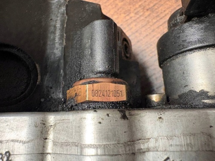 POMPE INJECTION MERCEDES-BENZ VITO VIANO W639 6460700101