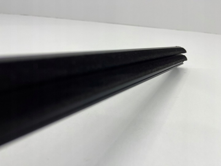 JOINT D'ÉTANCHÉITÉ VITRES PORTES AVANT DROITE CÔTÉ CUPRA FORMENTOR 5FA837479 2025