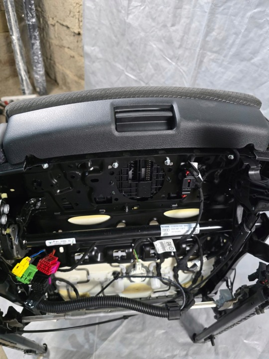 SIÈGE COMPLET DROIT AVANT PASSAGER AUDI A4 B9 8W S-LINE OE EUROPE CHAUFFÉ