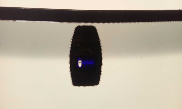 PARE-BRISE BMW 1 E87 2004-2011 CAPTEUR