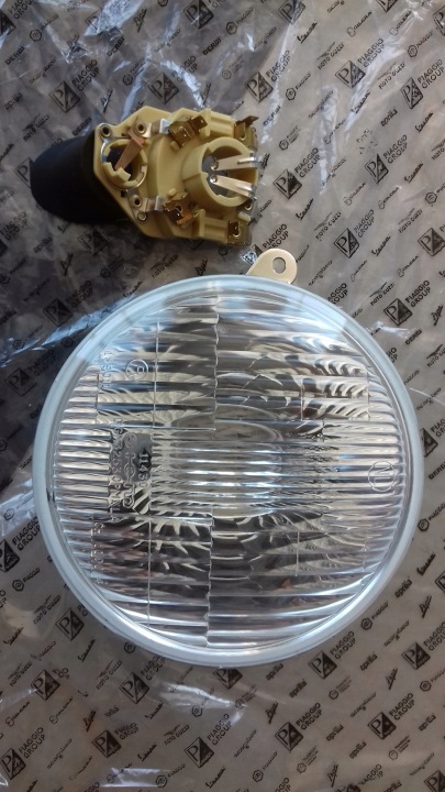 PHARE PROJECTEUR CADRE AMPOULES CLASSIQUE SPRINT TS VESPA PX PE LUSSO T580-200