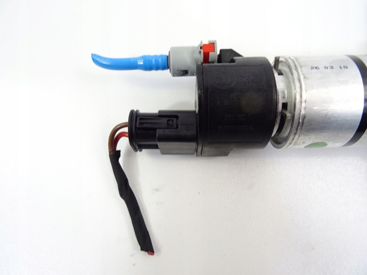 BMW F45 F46 CONDENSATEUR MÂCHOIRES CÂBLAGE ORIGINAL 8593237