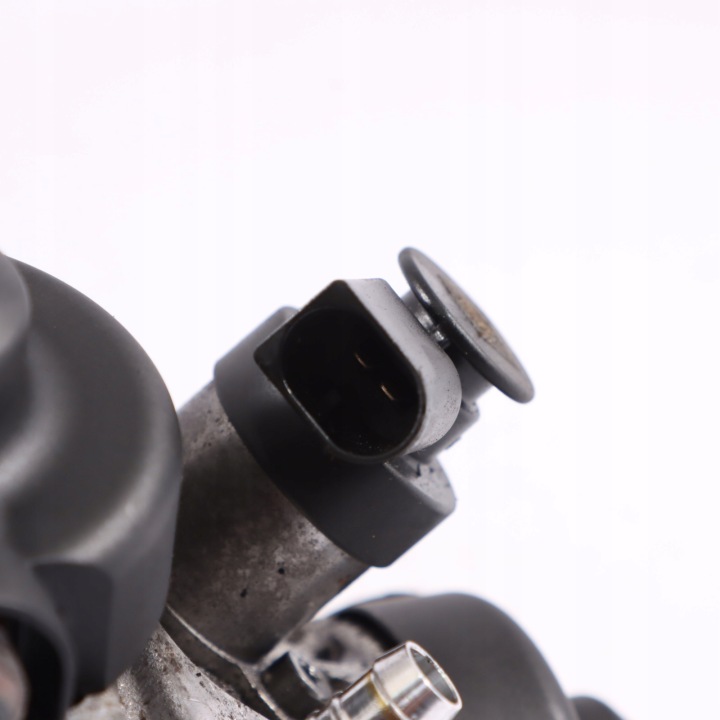 POMPE CARBURANTS AUDI A6 (4F2, C6) 059130755BK 3.0L DIESEL 2010