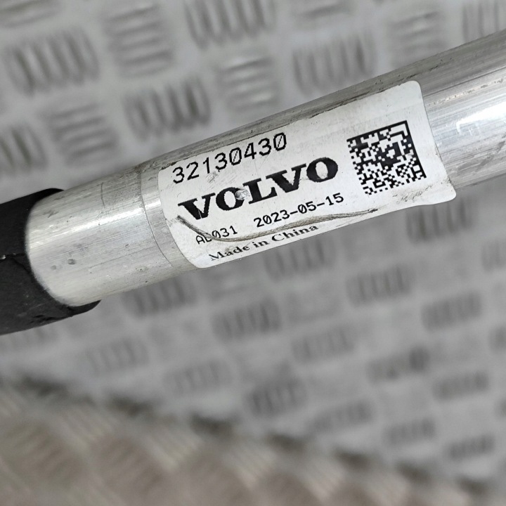 VOLVO XC60 2023 TUYAU FIL CLIMATISATION A/C