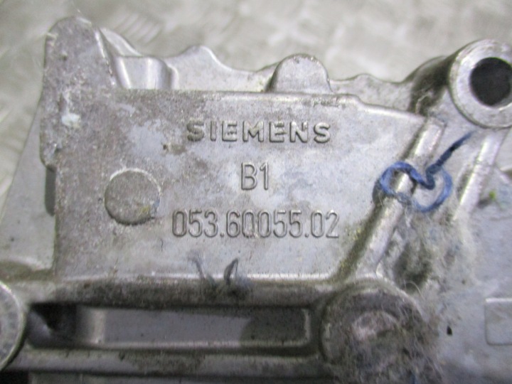 SILNICZE VITRES DROIT AVANT 0536005502 VOLVO FH12 94-02 R.