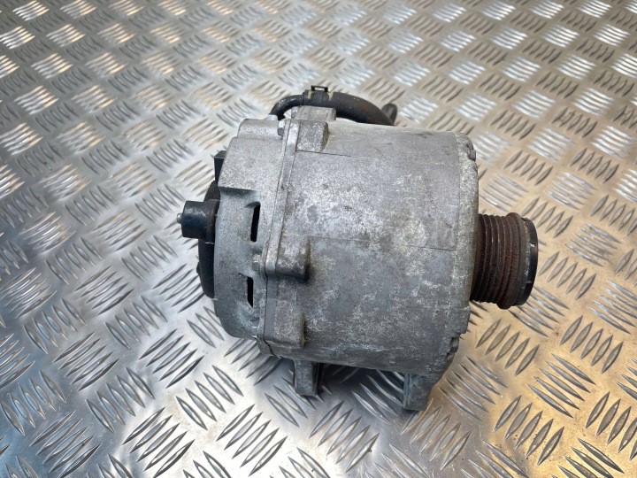 2010 AUDI A8 S8 D4 4H ALTERNATEUR 079903018L