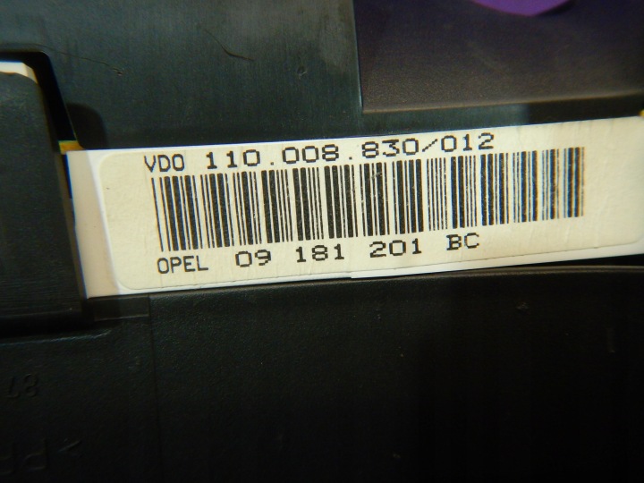 OPEL ASTRA G 2.0 D COMPTEUR TABLEAU DE BORD 09181201BC