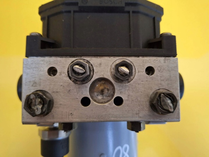CONTRÔLEUR POMPE ABS 0265225124/ 0265950055 A6 C5 NR80