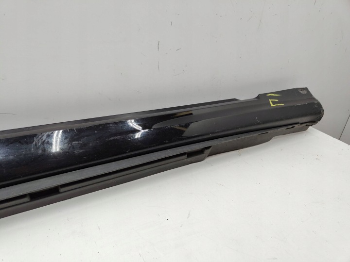 AUDI A8 D5 S-LINE MOULURE SEUIL DROITE 4N0853856B