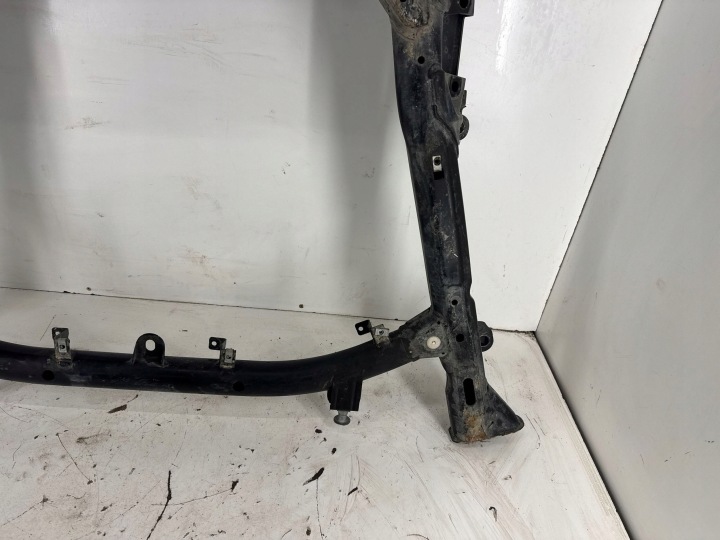 CHÂSSIS AVANT CHRYSLER PACIFICA 68236976AF
