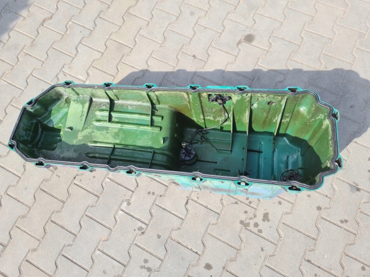 CUVETTE CARTER HUILEUX MOTEUR VOLVO FH 16 D16E EURO 5