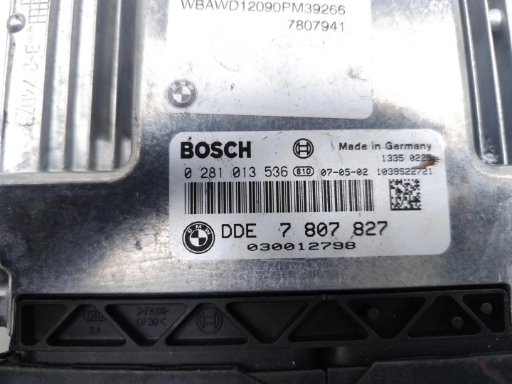 BMW 1 SERIES CONTRÔLEUR MODULE ECU 120D DIESEL 130KW (177 HP) 7807827 2007