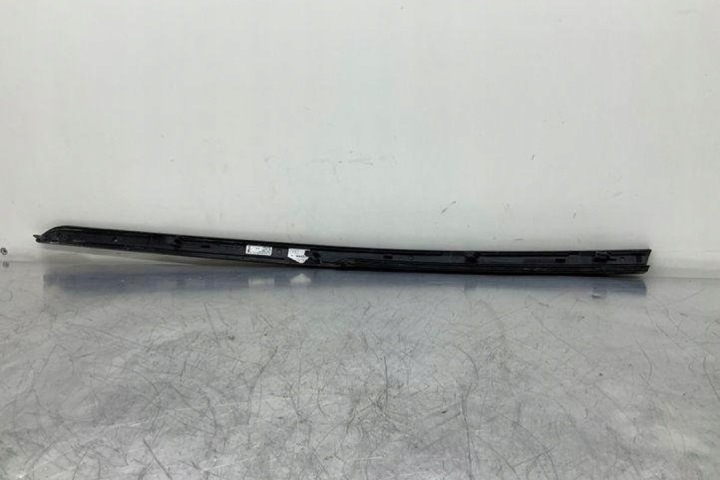 AUTRE PIÈCES WYKONCZENIA BMW 7 (F01, F02) 9151204 3.0L DIESEL 180KW 2009
